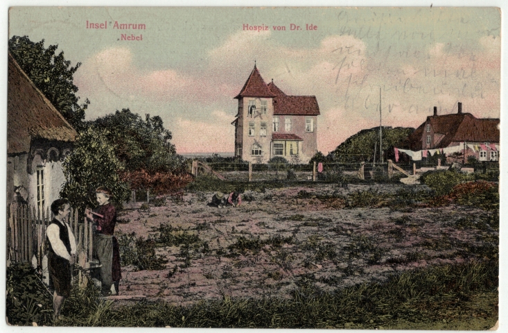 Ansicht um 1905 vom &bdquo;Haus des Gastes&ldquo; von der Insel (Westen) her auf einer alten Postkarte (koloriert).