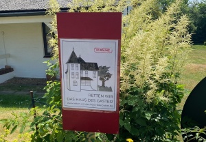 Schild bei Ambronia